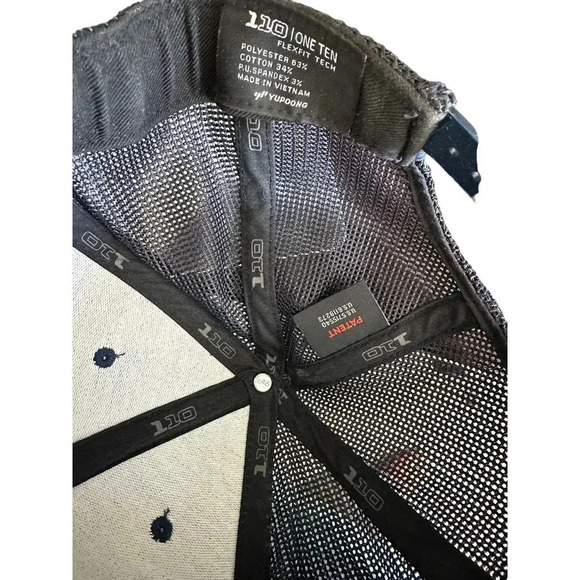 Travis Matthew Trucker Mesh Navy Blue Red Striped EUC Snapback Hat - Picture 4 of 4